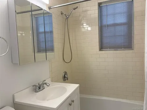 291 Manville Road Pleasantville NY 10570