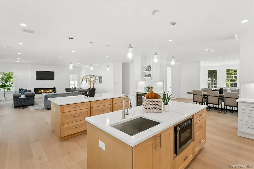 1222 Powell Avenue North Merrick NY 11566