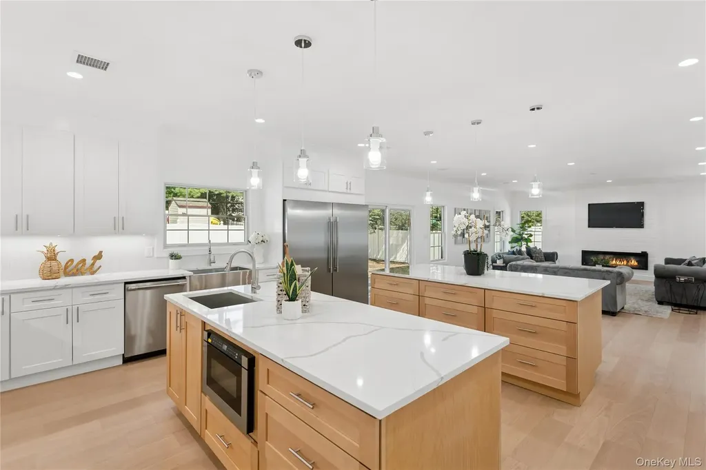 1222 Powell Avenue North Merrick NY 11566