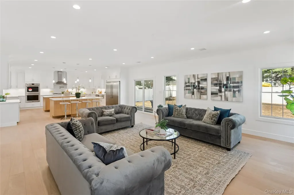 1222 Powell Avenue North Merrick NY 11566