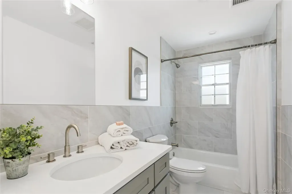1222 Powell Avenue North Merrick NY 11566