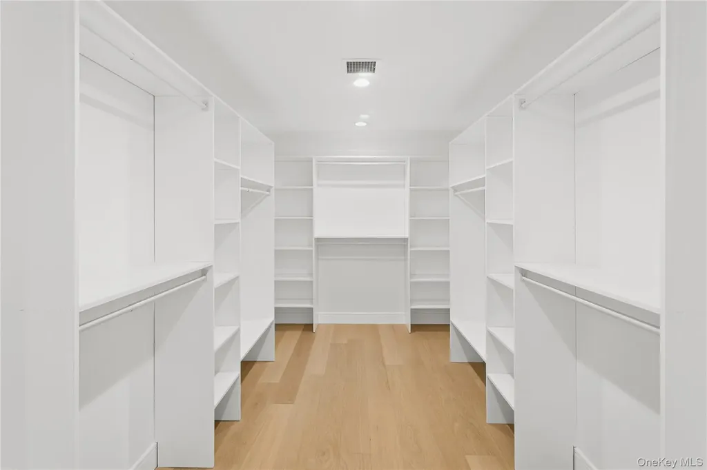 1222 Powell Avenue North Merrick NY 11566