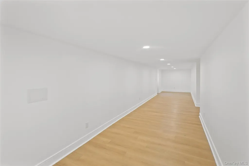1222 Powell Avenue North Merrick NY 11566