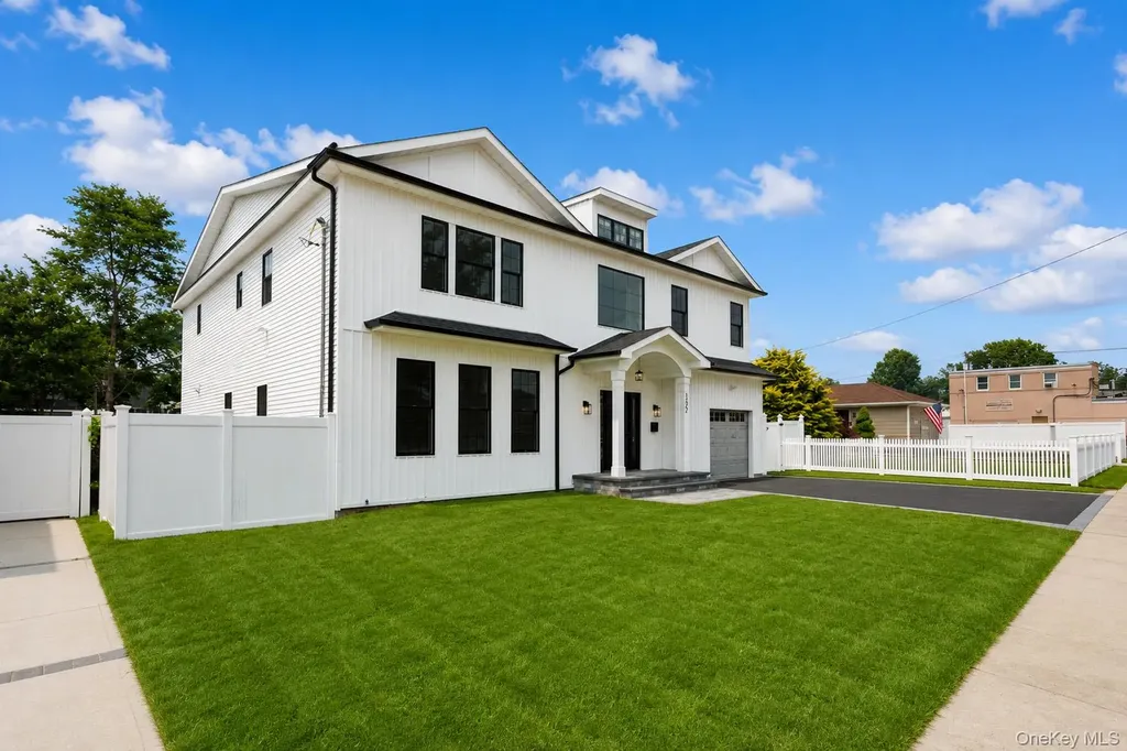 1222 Powell Avenue North Merrick NY 11566