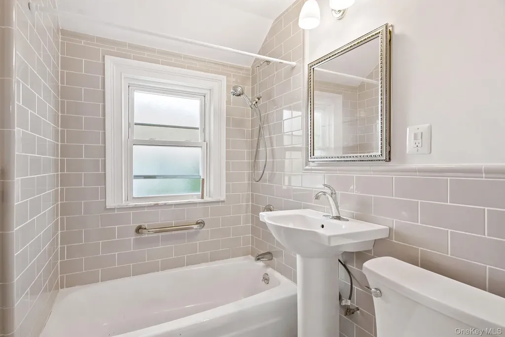 40 Hamilton Road Scarsdale NY 10583