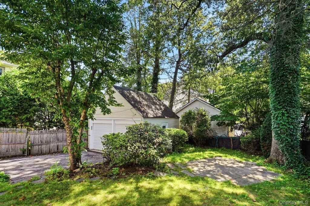 40 Hamilton Road Scarsdale NY 10583