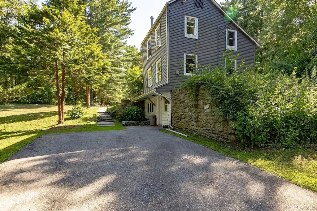 1486 Route 55 Lagrangeville NY 12540