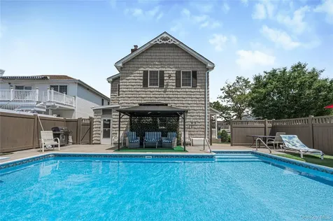 87-17 157th Avenue Howard Beach NY 11414