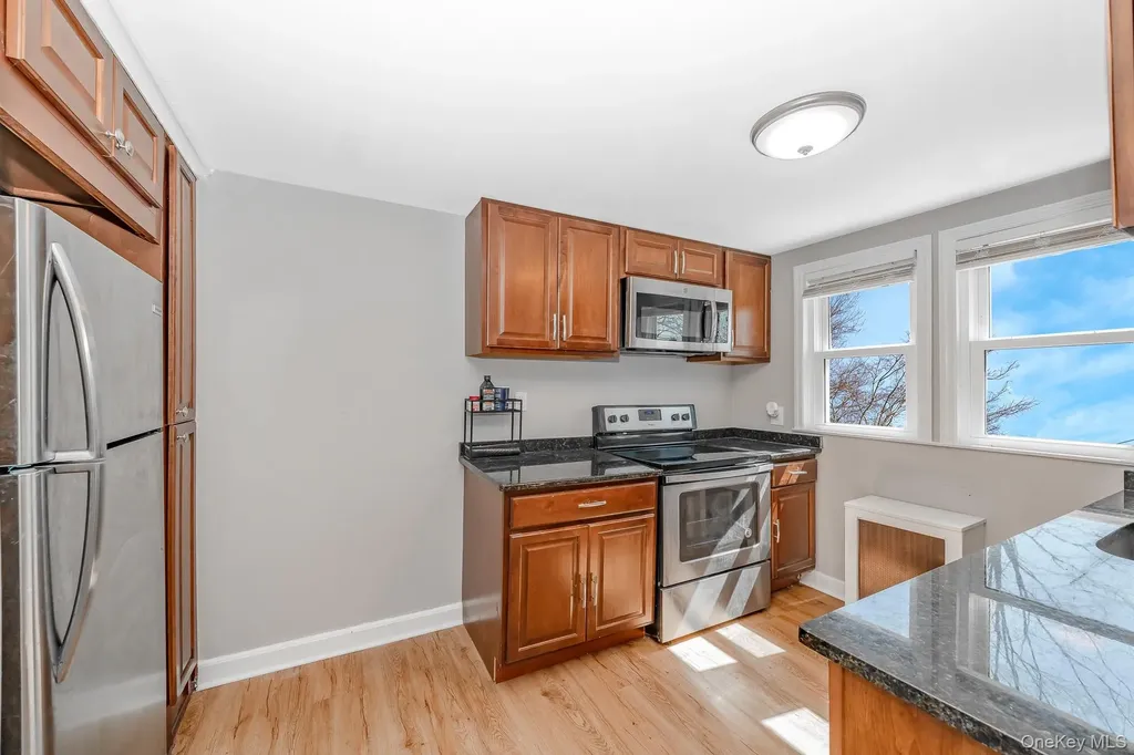 14 Milton Court Rockville Centre NY 11570
