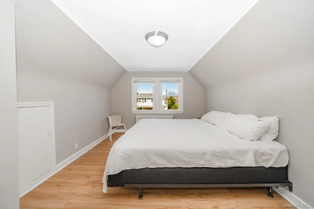 14 Milton Court Rockville Centre NY 11570