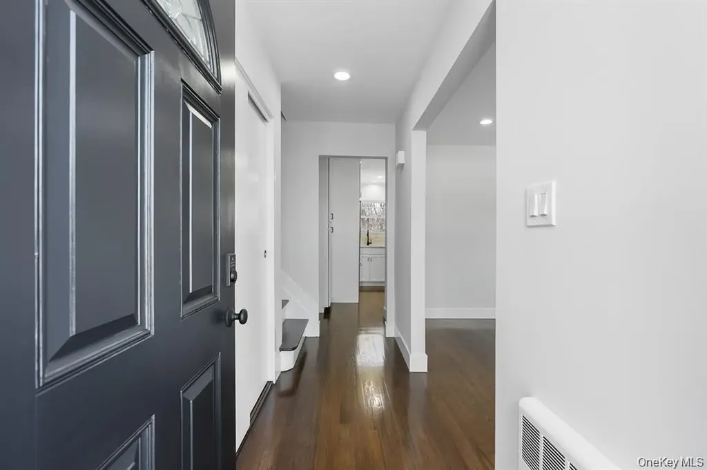 53 Elizabeth Drive Bethpage NY 11714