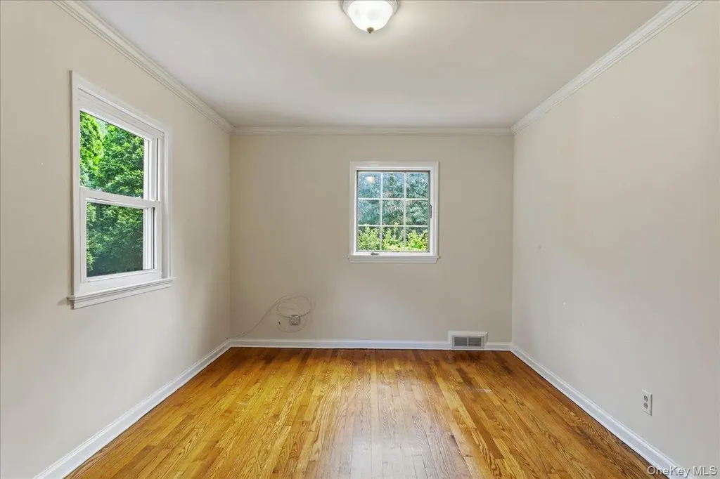 194 Lincoln Place Eastchester NY 10709