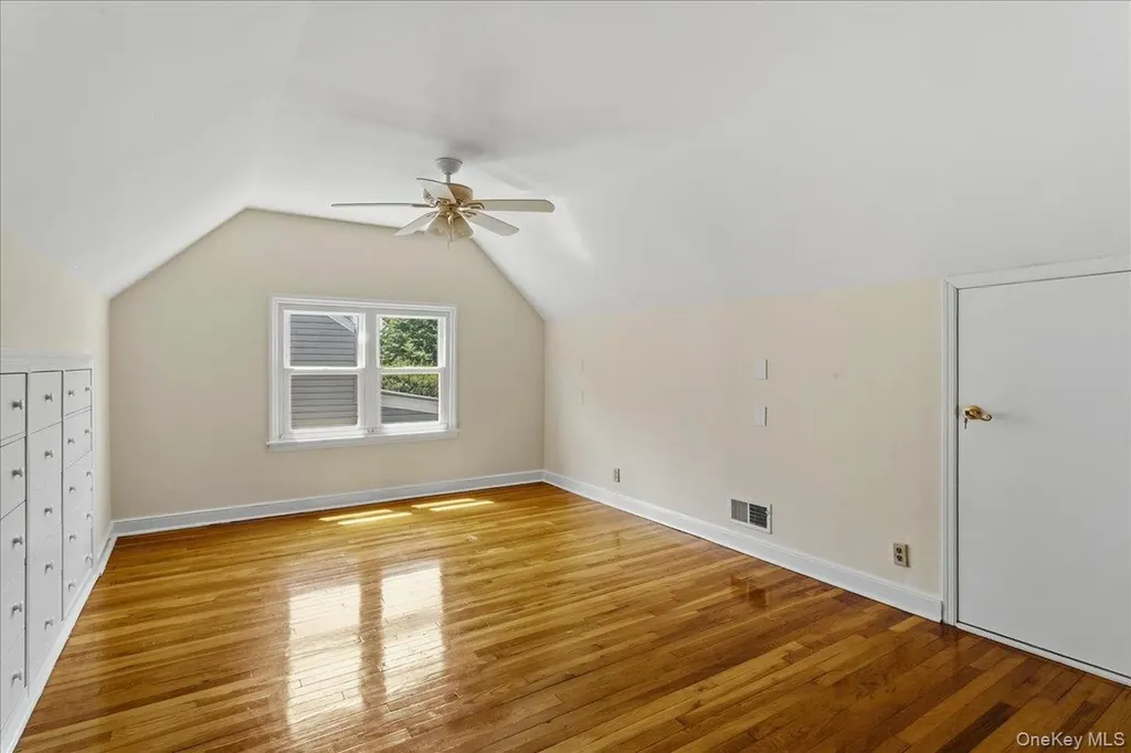 194 Lincoln Place Eastchester NY 10709
