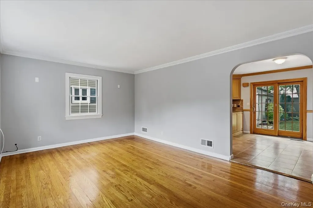 194 Lincoln Place Eastchester NY 10709