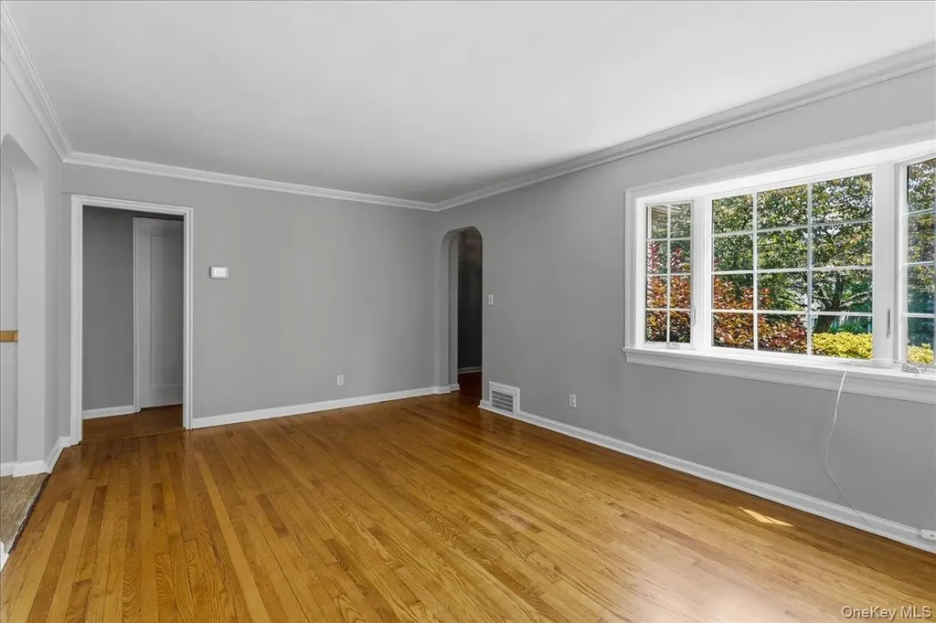 194 Lincoln Place Eastchester NY 10709