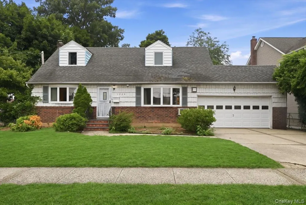 1935 Lenox Avenue East Meadow NY 11554