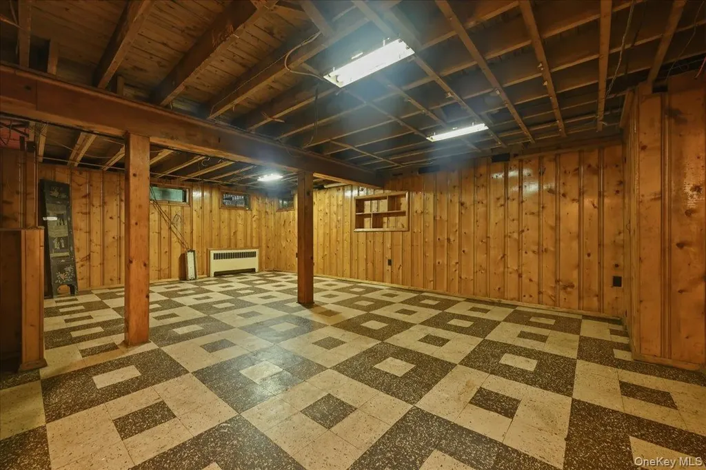 1935 Lenox Avenue East Meadow NY 11554