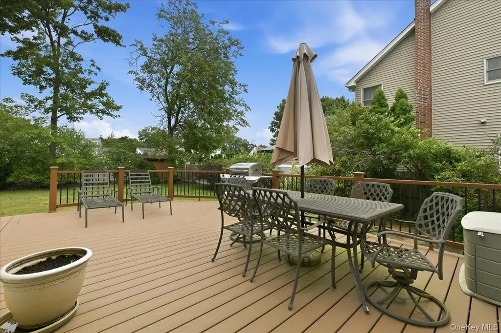 1935 Lenox Avenue East Meadow NY 11554