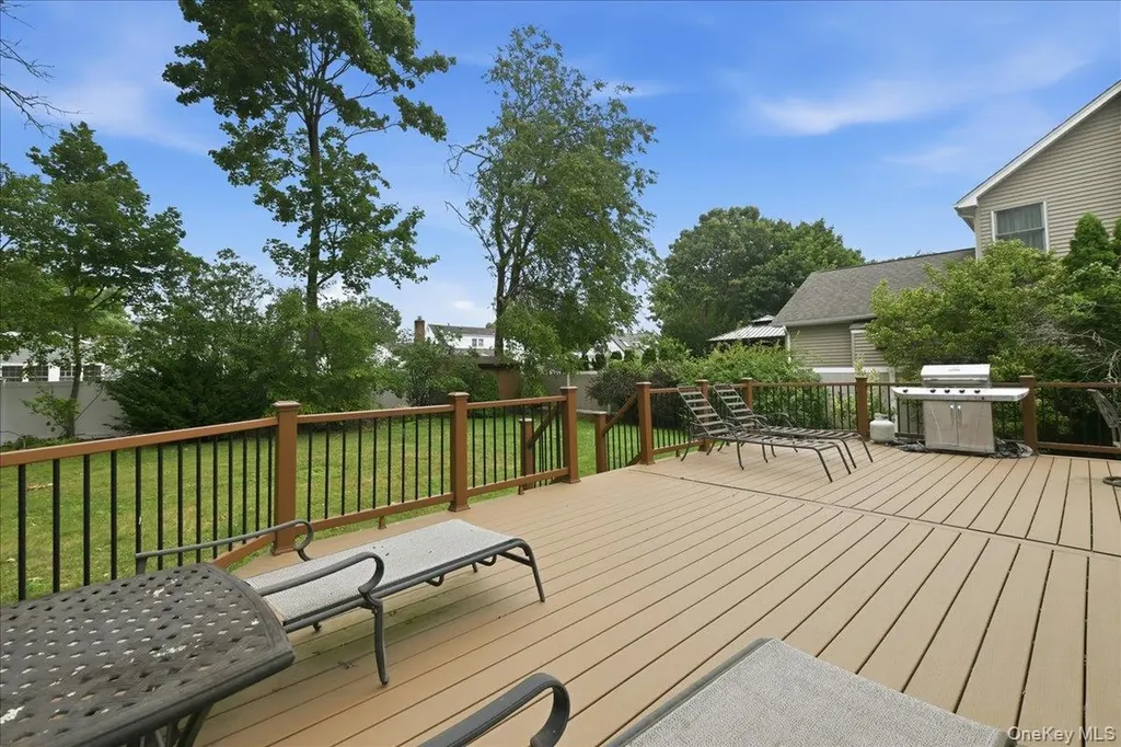 1935 Lenox Avenue East Meadow NY 11554