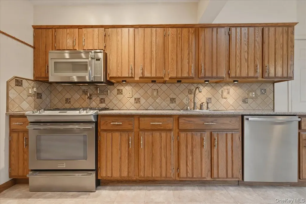 1935 Lenox Avenue East Meadow NY 11554