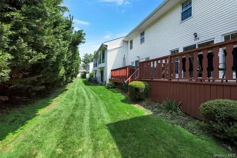 208 Palo Alto Drive Plainview NY 11803