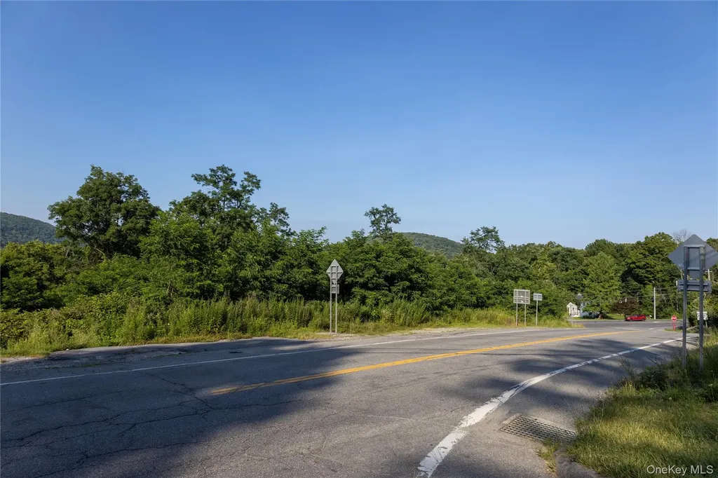 Route 164 Patterson NY 12563