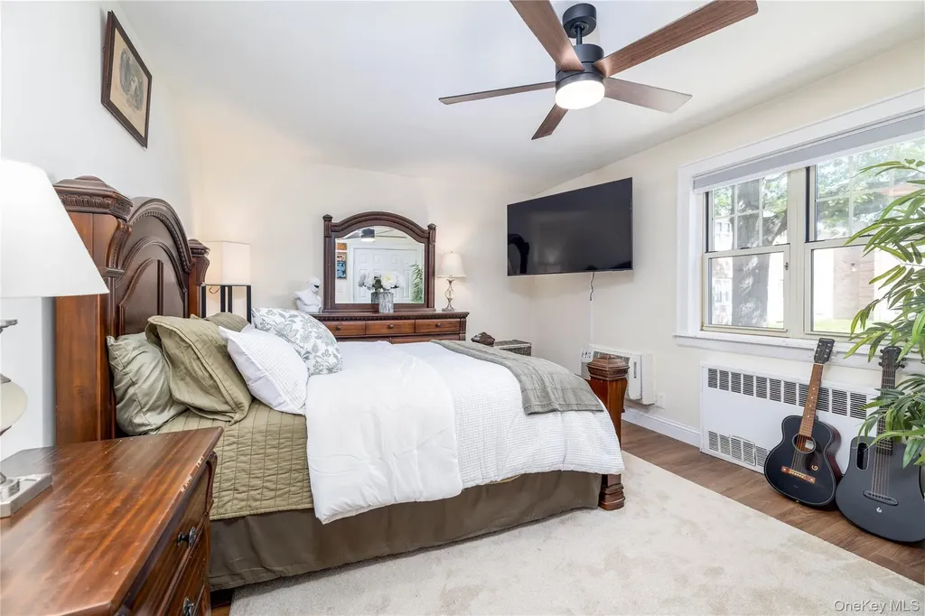 411 Merrick Road Rockville Centre NY 11570