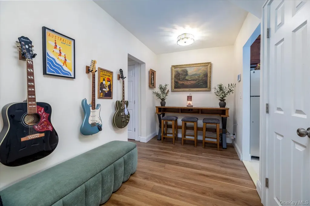411 Merrick Road Rockville Centre NY 11570