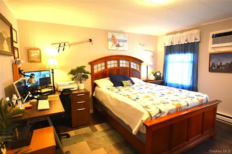 105 W Village Circle Manorville NY 11949
