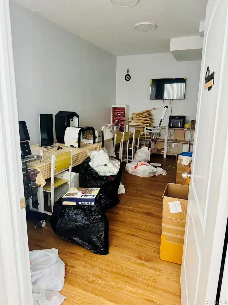 25-32 168th Street Flushing NY 11358
