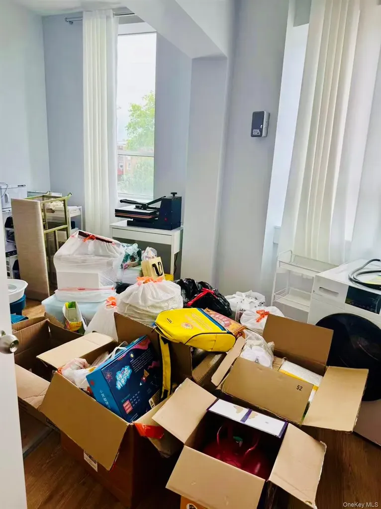 25-32 168th Street Flushing NY 11358