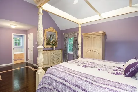 26 E Forest Trail Holmes NY 12531