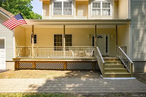 26 E Forest Trail Holmes NY 12531