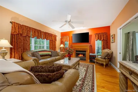 26 E Forest Trail Holmes NY 12531