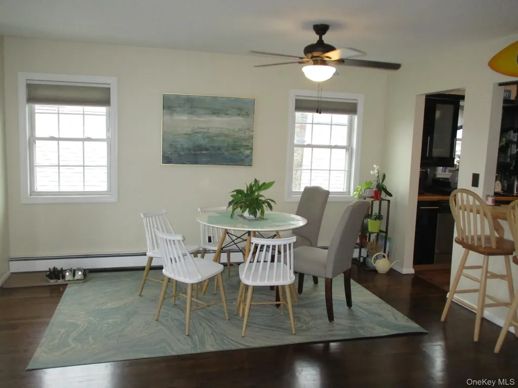 353 E Pine Street Long Beach NY 11561