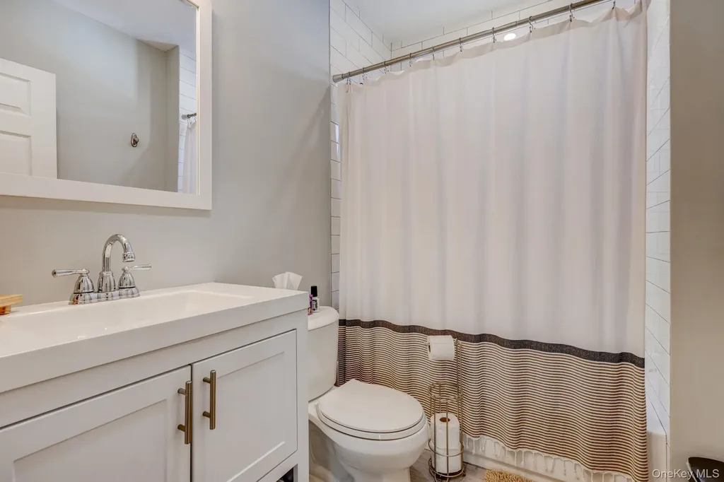 7 4th Street White Plains NY 10606