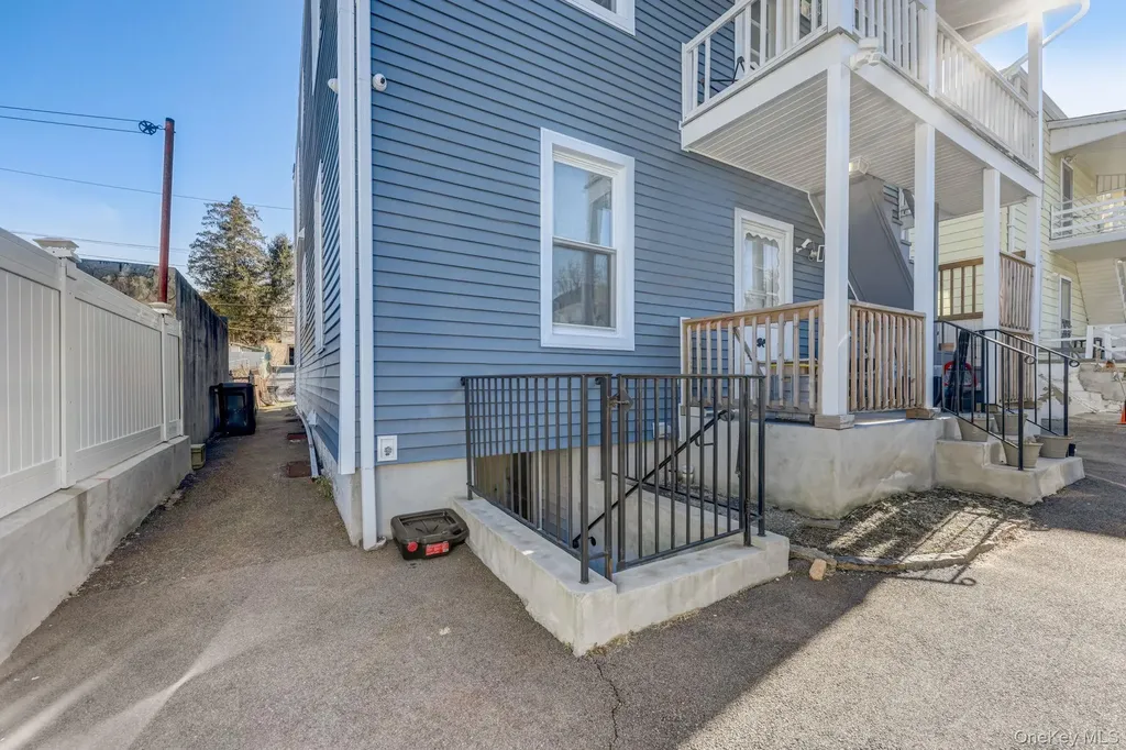 7 4th Street White Plains NY 10606