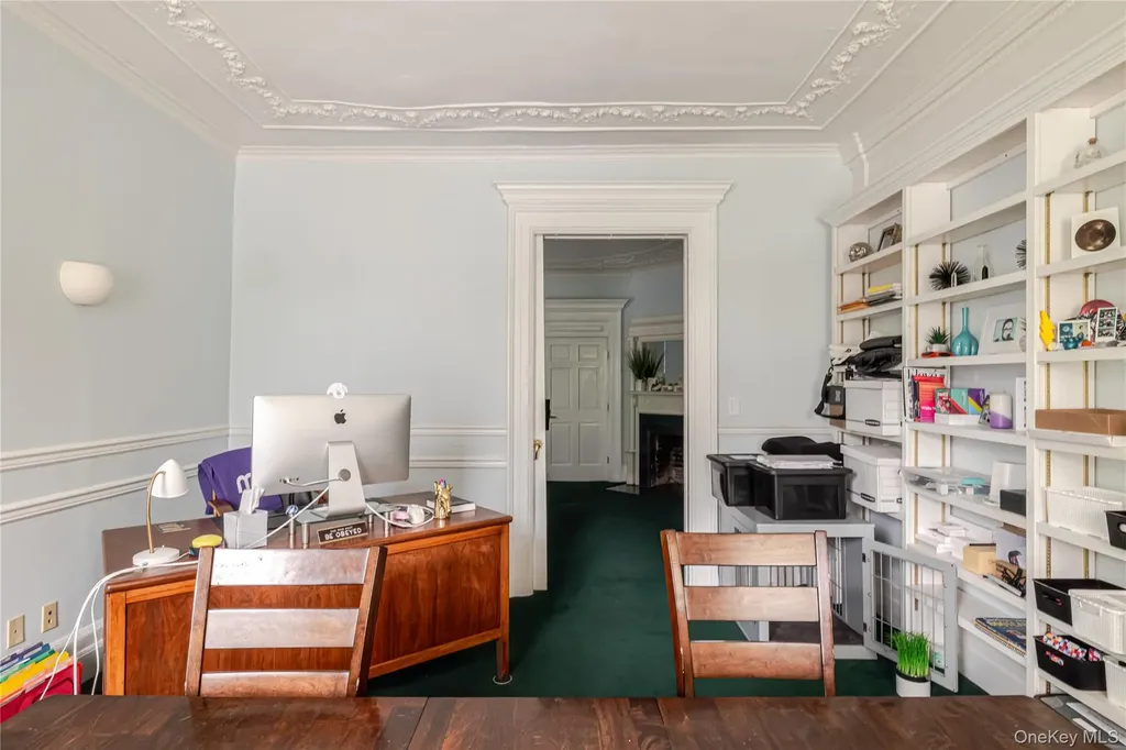437 E Allen Street Hudson NY 12534