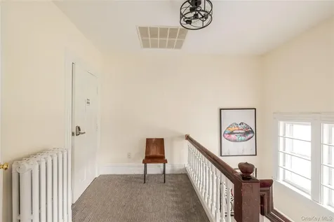 437 E Allen Street Hudson NY 12534