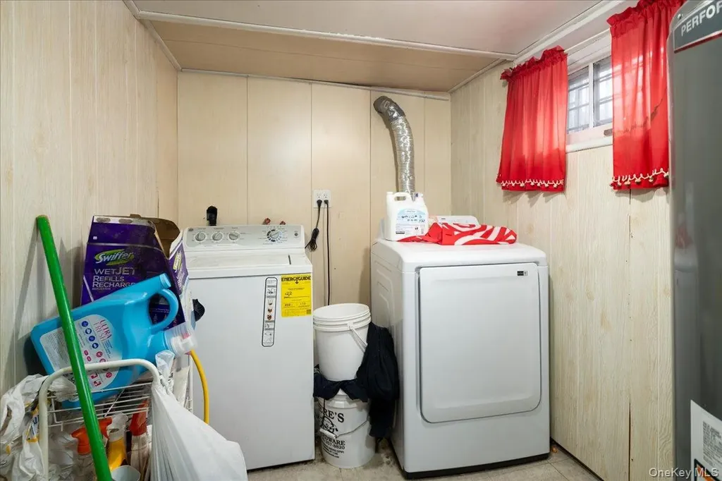 4724 168th Street Flushing NY 11358