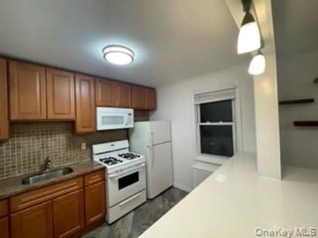 267 Plainfield Avenue Floral Park NY 11001