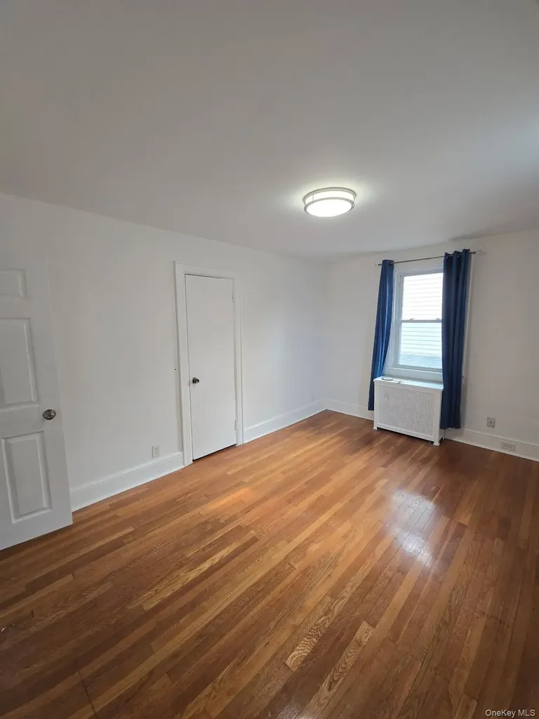 267 Plainfield Avenue Floral Park NY 11001