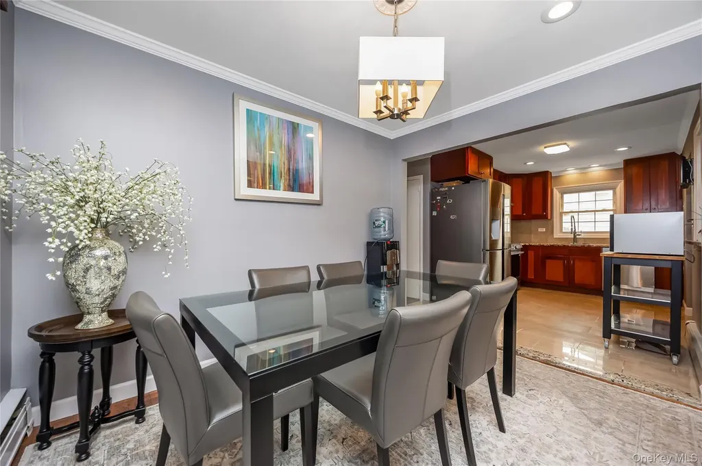 391 Bellmore Road East Meadow NY 11554