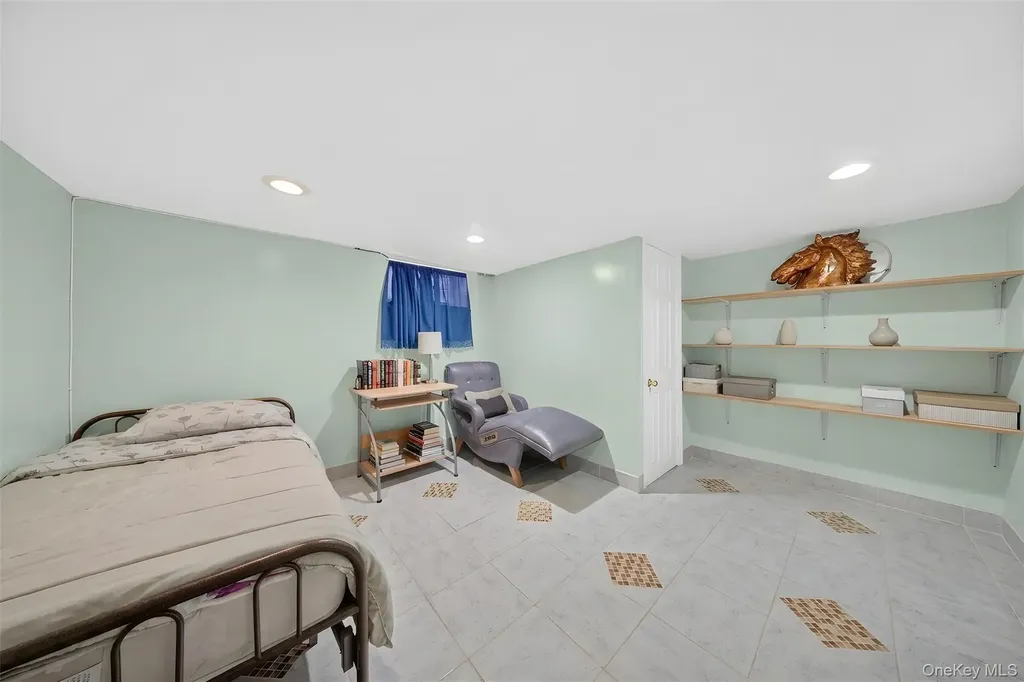47-39 197th Street Flushing NY 11358