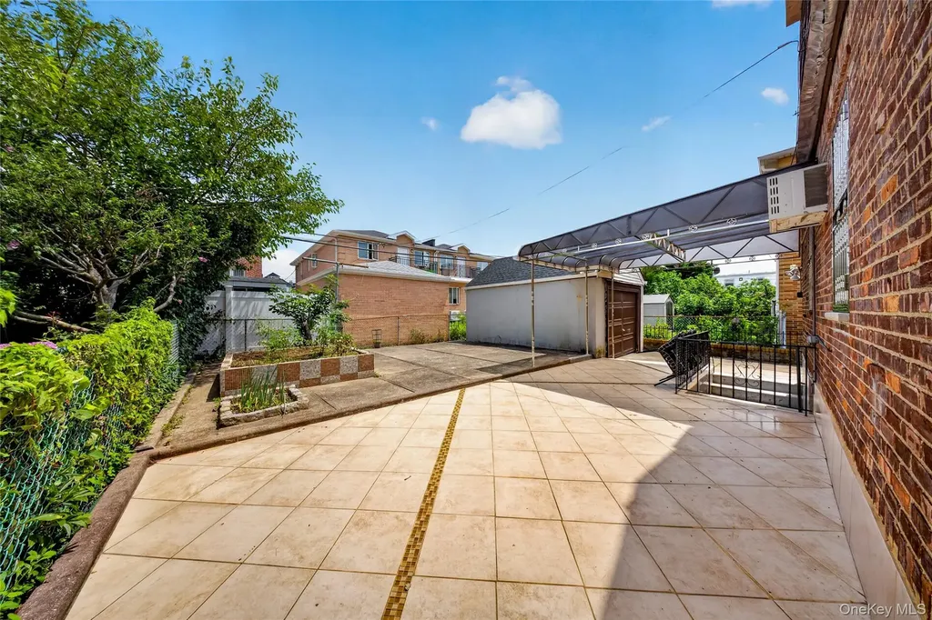 47-39 197th Street Flushing NY 11358