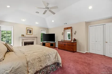 4 Shannon Drive Woodbury NY 11797