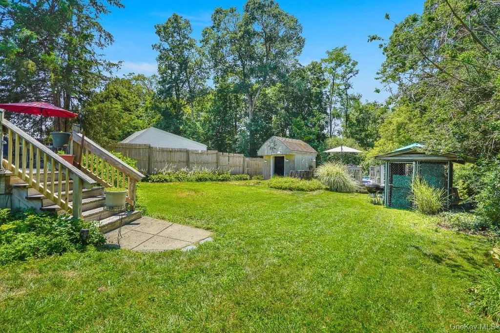 35 Lakeview Avenue Poughkeepsie NY 12601