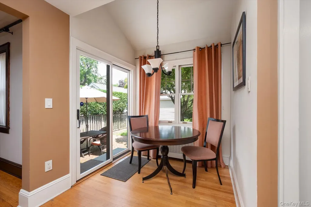 19 Cypress Street Floral Park NY 11001