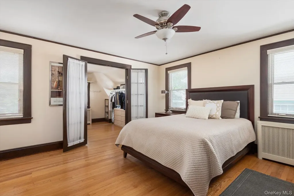 19 Cypress Street Floral Park NY 11001