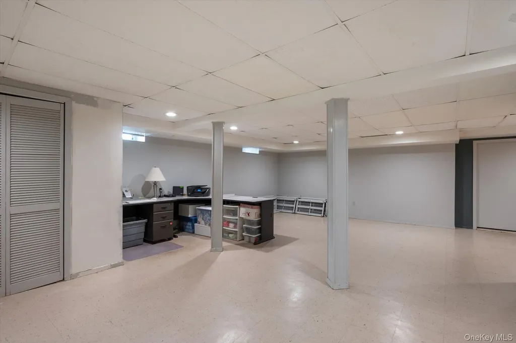 19 Cypress Street Floral Park NY 11001